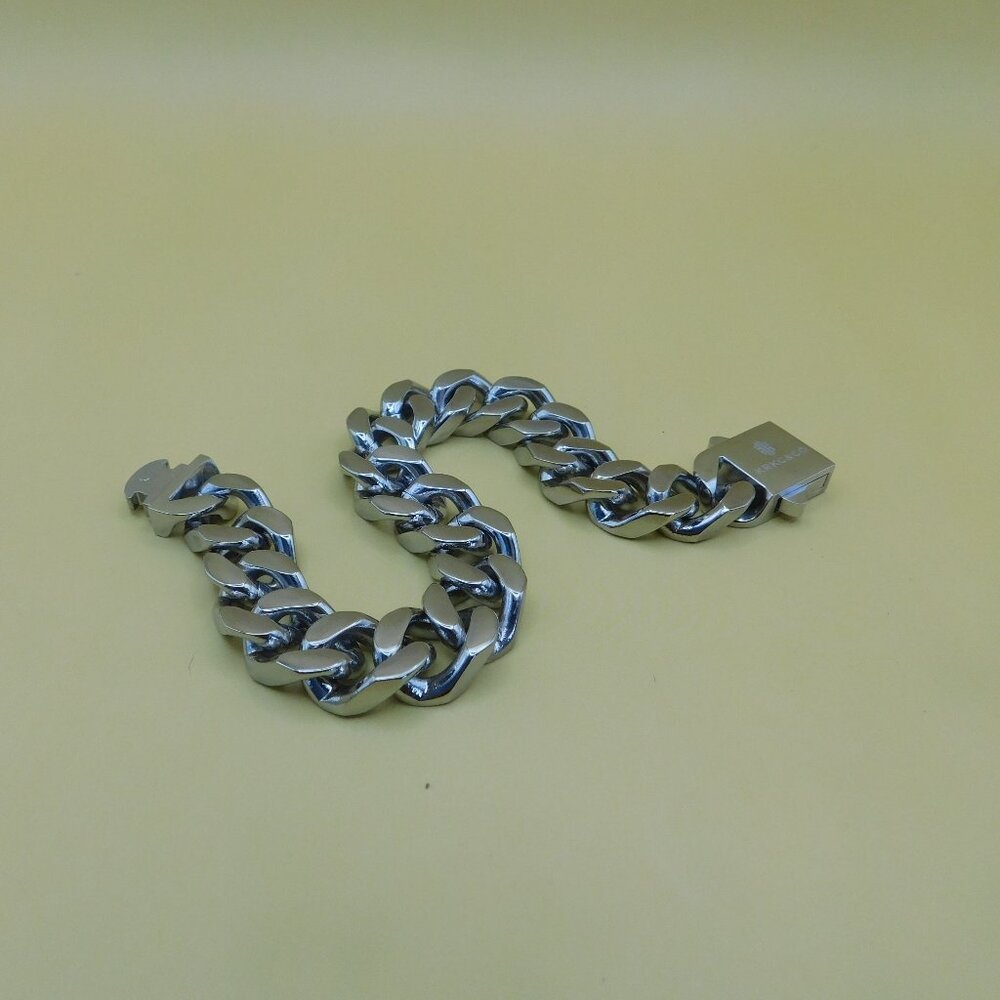 KRKC & CO STAINLESS STEEL CUBAN LINK BRACELET
